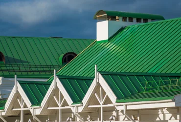 Commercial-Building-Metal-Roof-1